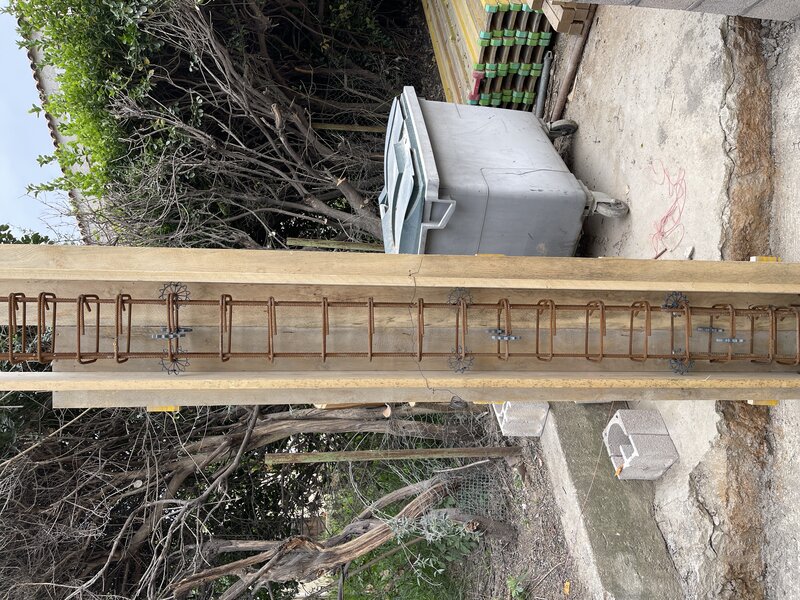 Caut 2 muncitori in constructii pentru Corsica Franta